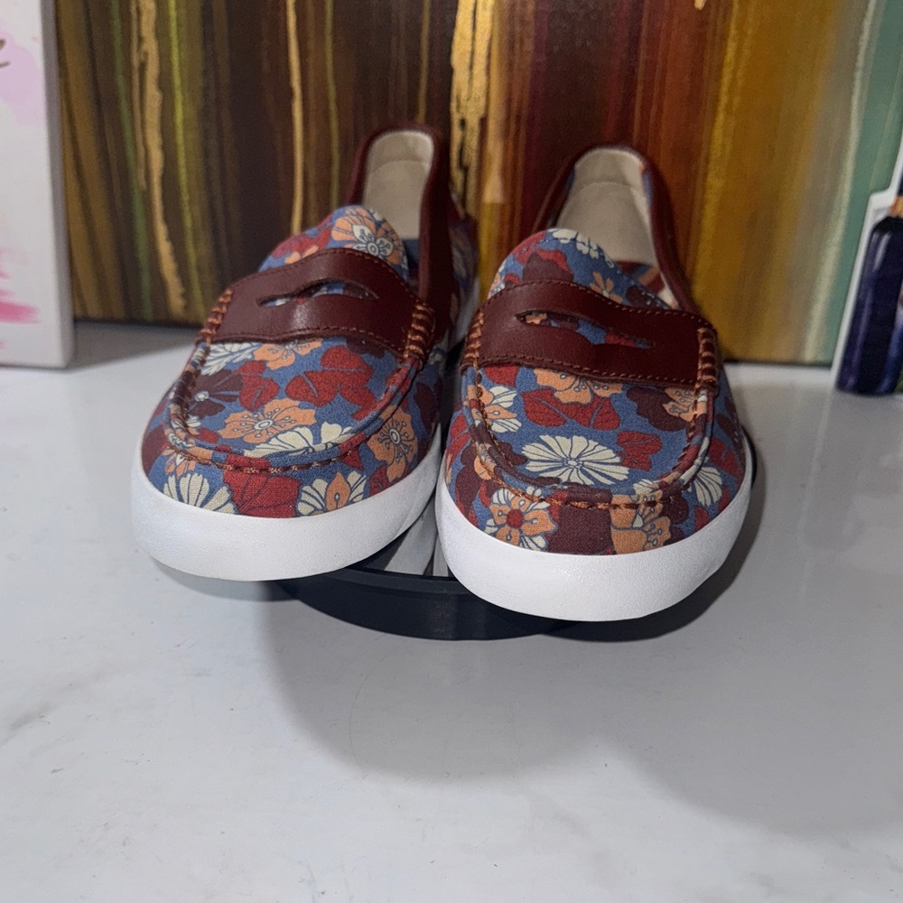 NWOT Cole Haan Nantucket Floral Penny Loafers Women’s - Size 8B - Picture 4 of 9